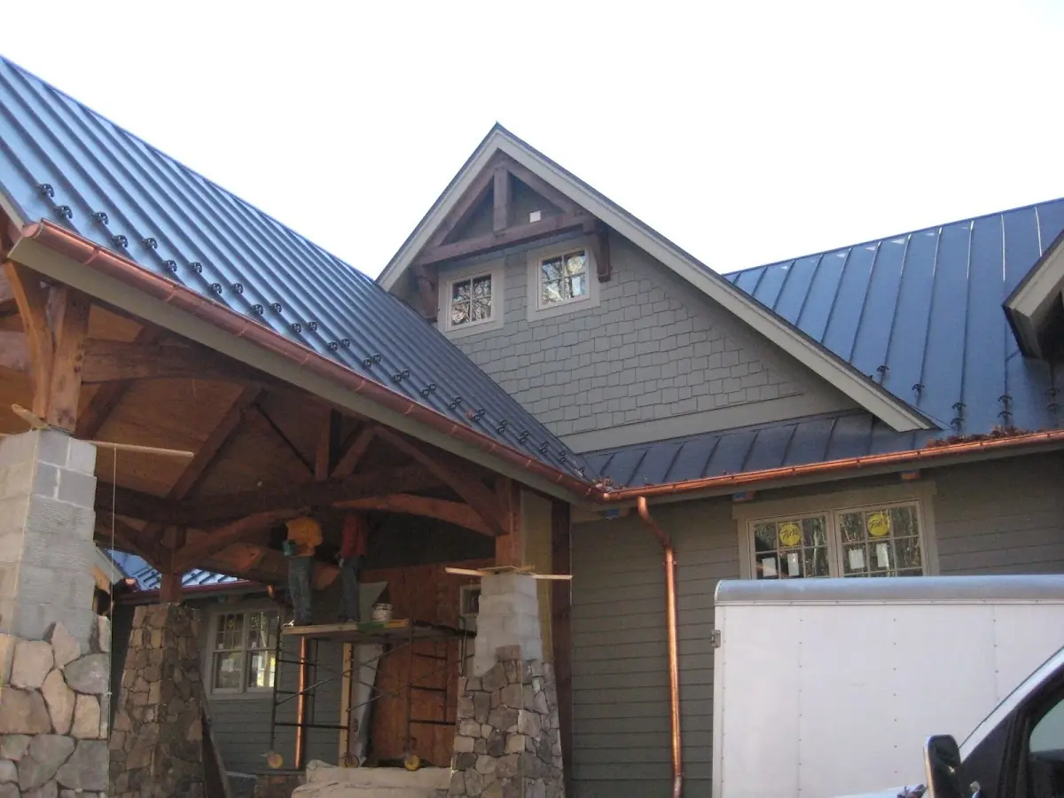 Craftsman Roofing team delivering quality roofing work in Cheyenne Hills